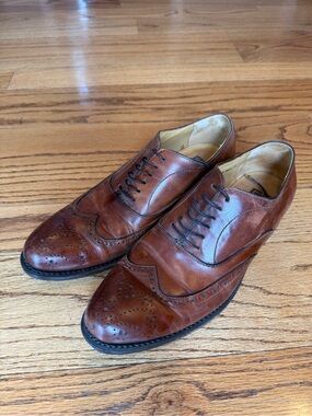 Ugo Versare Brown Oxfords size 8.5